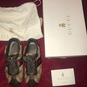 Kids Gucci sneakers!!!!! 💯 Authentic